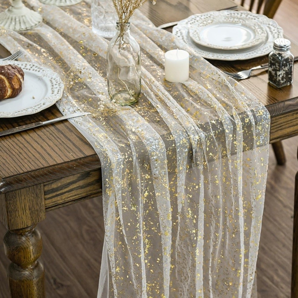Table Runner Sequin - ผ้าปูโต๊ะลายกลิตเตอร์สีทองแบบยุโรป หรูหรา ประดับด้วยกลิตเตอร์วิบวับ เหมาะสำหรับงานวันเกิด ให้ความรู้สึกนุ่มนวลและสง่างาม