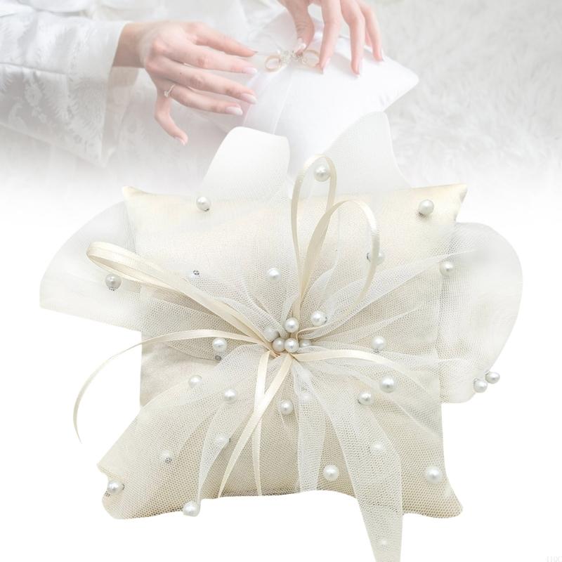Ring Bearer Pillow - หมอนอิงแฮนด์เมด หมอนถือวงแหวนสีขาว สำหรับงานแต่งงานที่มีเสน่ห์