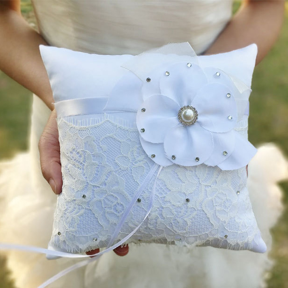หมอนวางแหวนแต่งงาน ตกแต่งด้วยล - Ring Bearer Pillow บทวิจารณ์และราคา